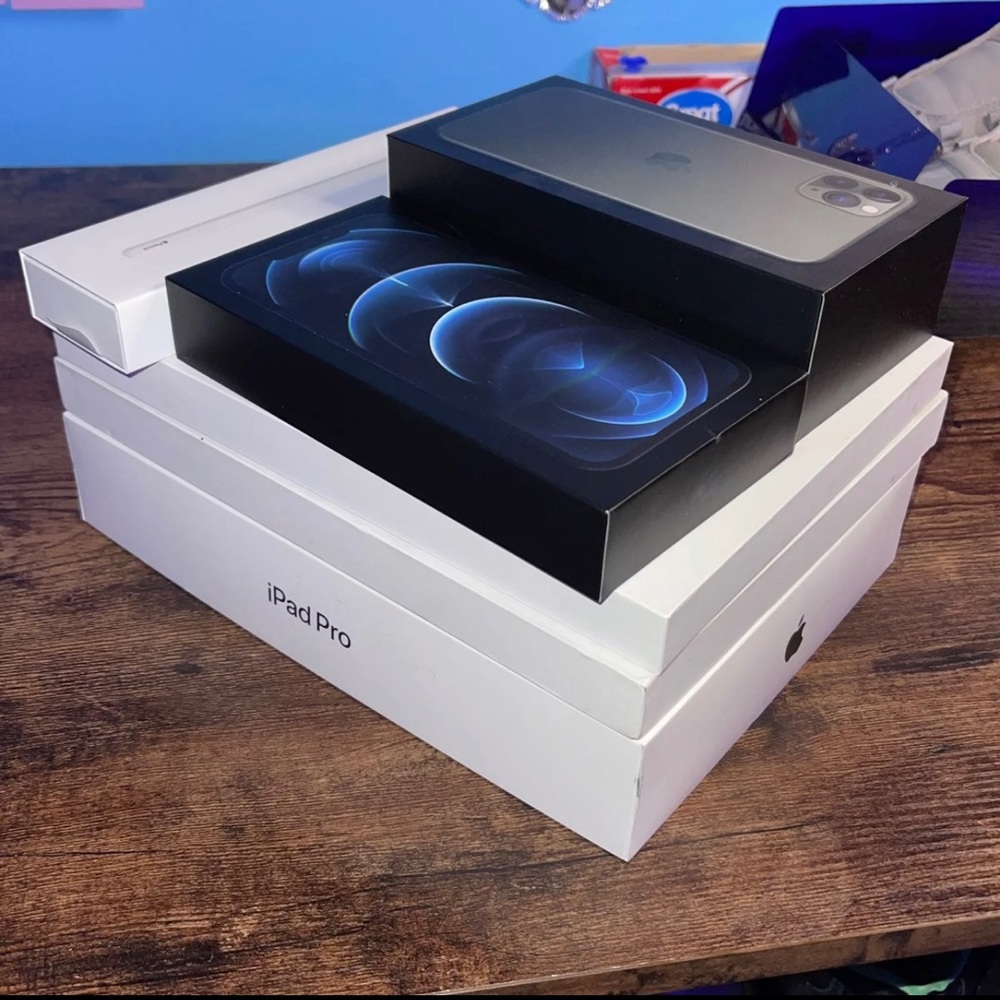 apple iphone ipad lot (BOXES ONLY)